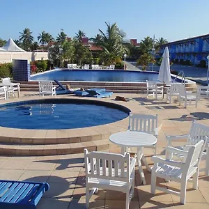 apto-praia-de-taperapuan-porto-seguro.hotelsportoseguro.com/